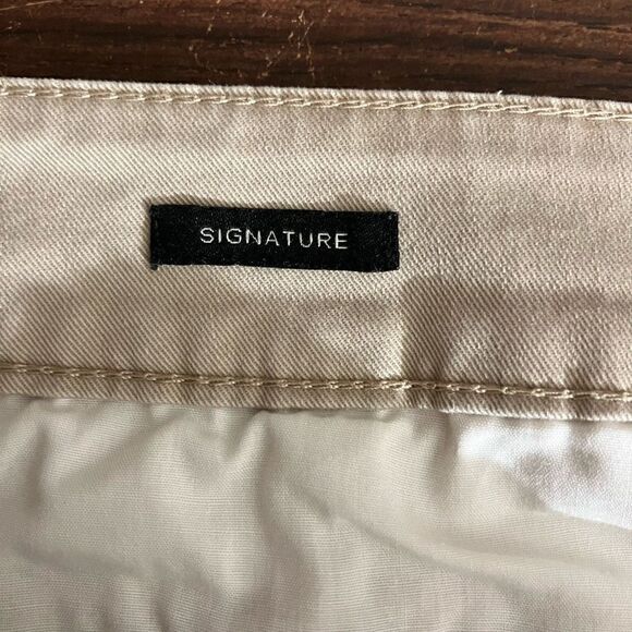 Talbots Women’s Pleated Khakis / SZ: 10P / EUC - Picture 8 of 9